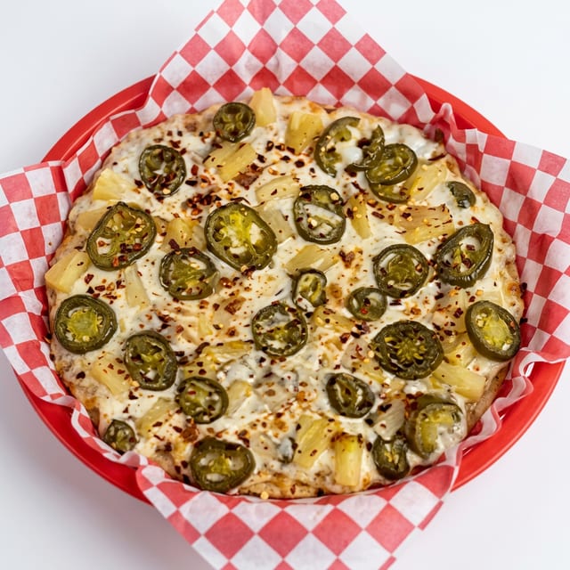 Sweet and Spicy Chicken Pizza.
